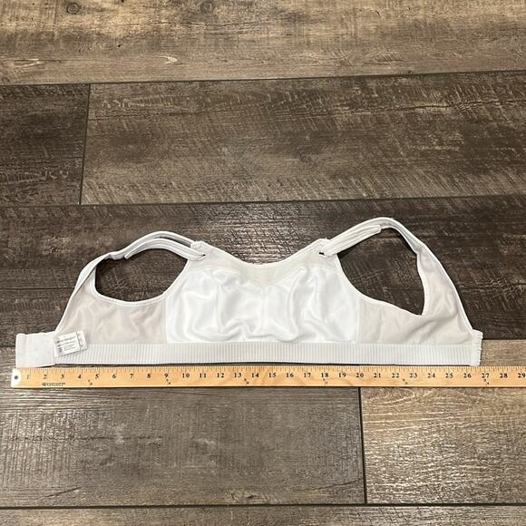 Moving Comfort Sports Bra White Size 34C - Picture 5 of 7